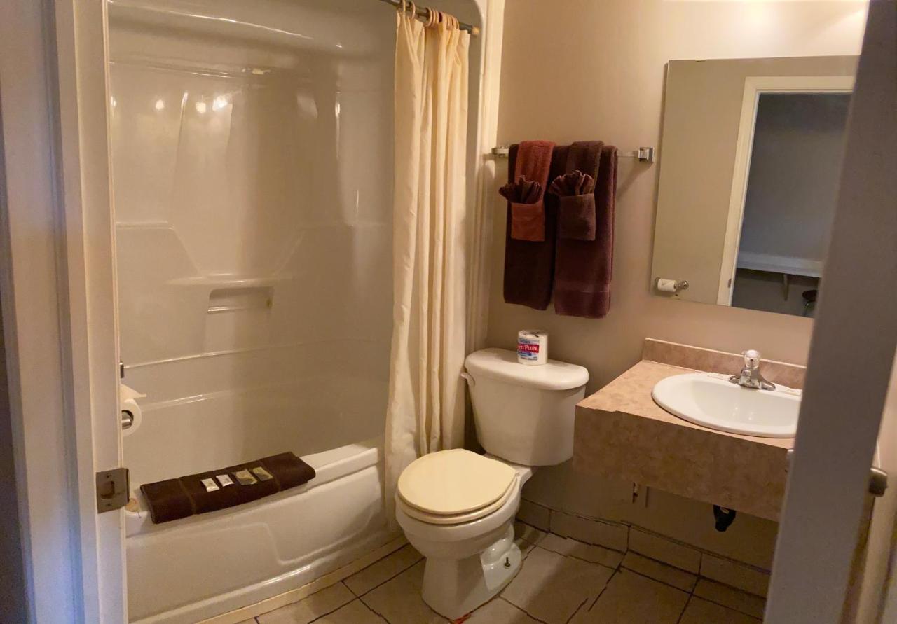 Aspen Motor Inn Drayton Valley Ngoại thất bức ảnh