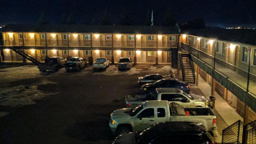 Aspen Motor Inn Drayton Valley Ngoại thất bức ảnh