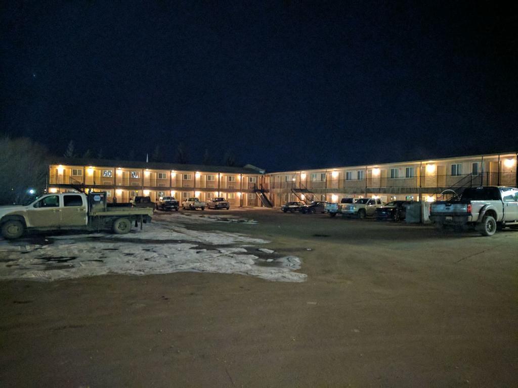 Aspen Motor Inn Drayton Valley Ngoại thất bức ảnh